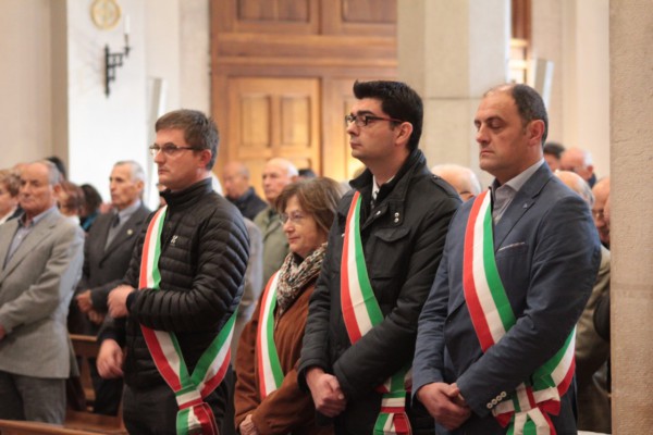 Da destra il sindaco di Sospirolo, di San Gregorio nelle Alpi, la vice di Santa Giustina e il sindaco di Sedico