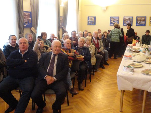 Lipik - Parte del pubblico presente all’incontro di Lipik