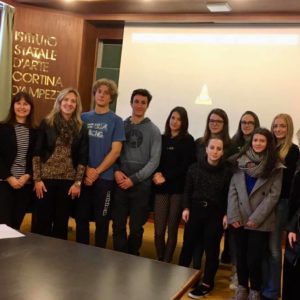 Studenti a cortina e melbourne