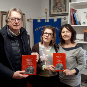 Da sinistra Oscar De Bona con la figlia e la nipote di Natale Trevissoi