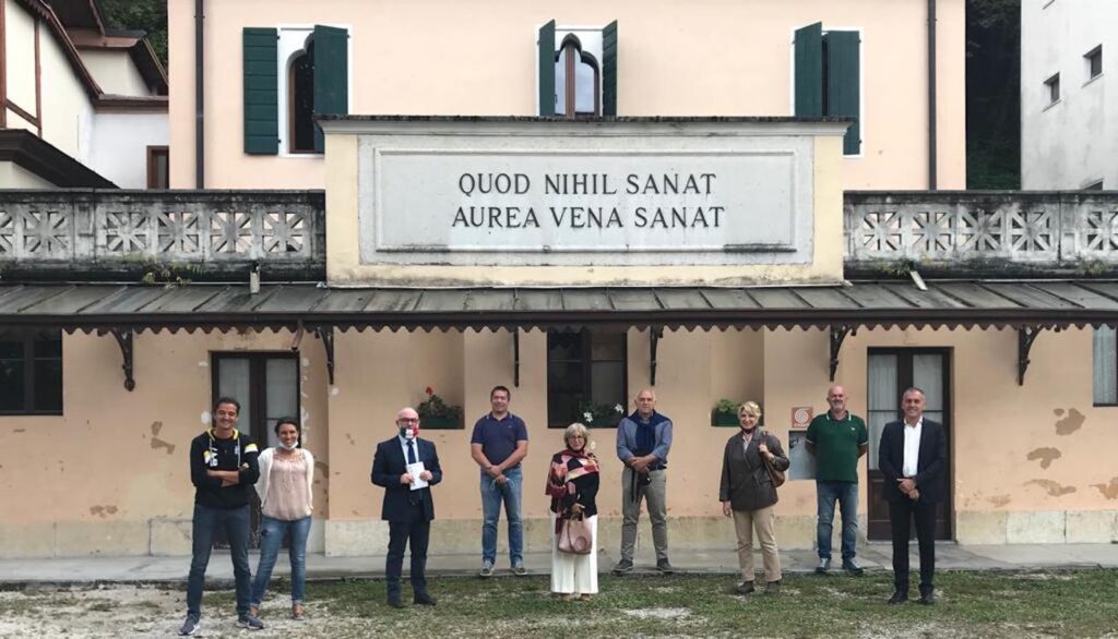ll momento della visita alla Vena d'Oro