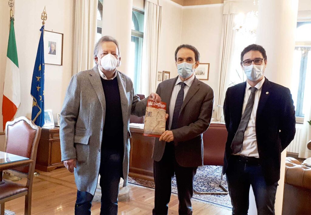 Da sinistra il presidente Abm Oscar De Bona, il prefetto Sergio Bracco e il direttore Abm Marco Crepaz