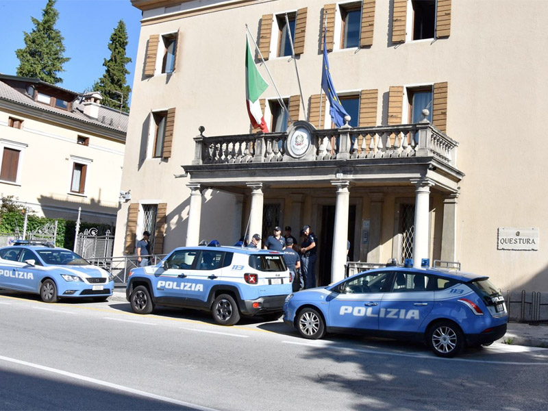 Concorso pubblico per l’assunzione di 196 commissari della carriera dei funzionari della Polizia di Stato