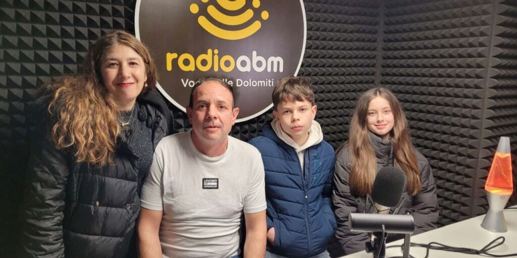 La famiglia di Teddy De Cia protagonista di “Qui ABM” su Radio ABM